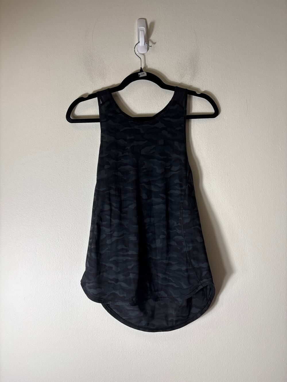 Lululemon Black Camo With Mesh Insert Tank Sz 4